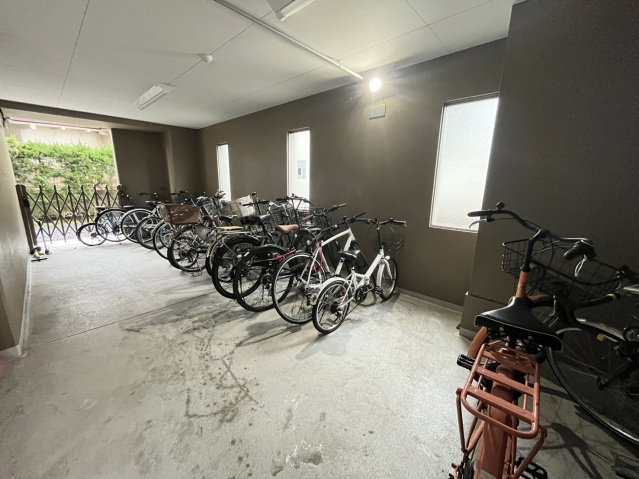 トランコート御幸橋のその他共用部分|駐輪場