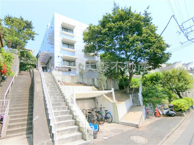ヴァンデスポワールの外観