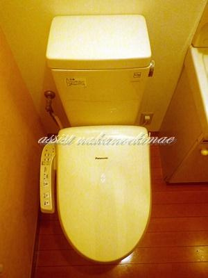 パラッツォ・クイントのトイレ|別号室：参考写真