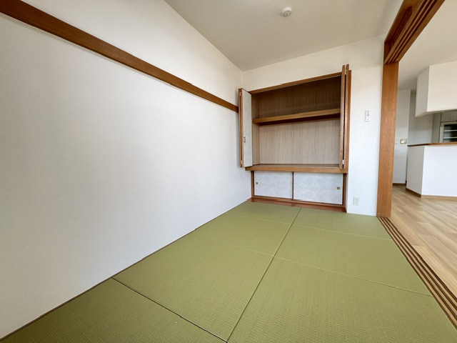 サンリヤン木町（A-9）の和室