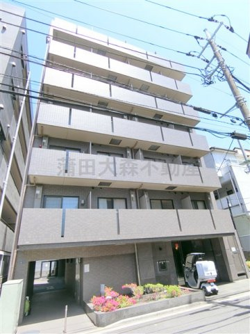 ルーブル蒲田参番館の外観|外観タイル張り　2004年2月築　RC鉄筋コンクリート造地上7階建て全部屋1K総戸数59戸
東京都大田区西蒲田6丁目　JR京浜東北線蒲田駅徒歩圏内、東急池上線蓮沼駅近の落ち着いた立地！