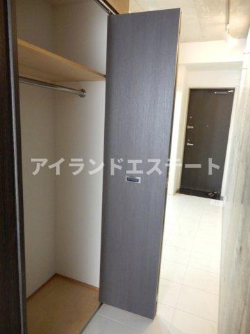 エピ桜新町　オートロック　ネット無料　デザイナーズの収納