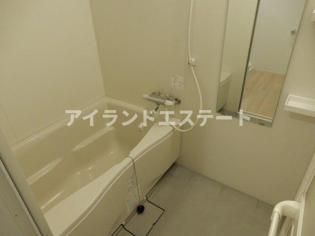 エピ桜新町　オートロック　ネット無料　デザイナーズの浴室
