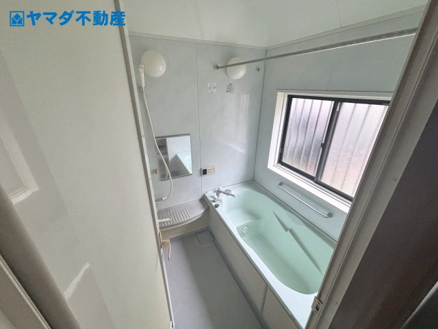 比企郡川島町下伊草　中古売戸建の浴室