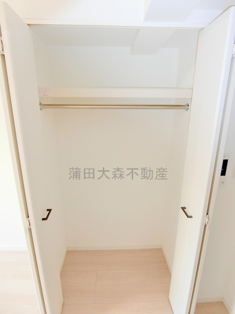 ミライズ武蔵新田レジデンスの収納|洋室収納　クローゼット