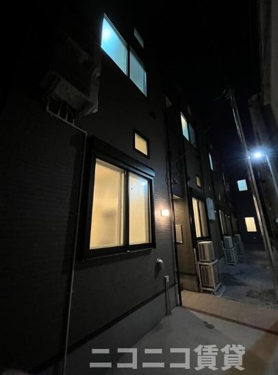 北区上中里２丁目のアパートの外観