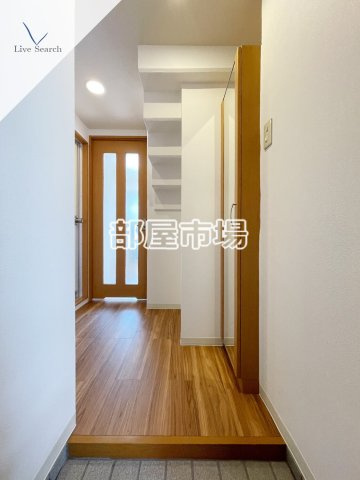 台東区上野５丁目の賃貸マンションの玄関