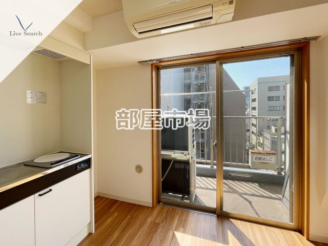 台東区上野５丁目の賃貸マンションの居間・リビング