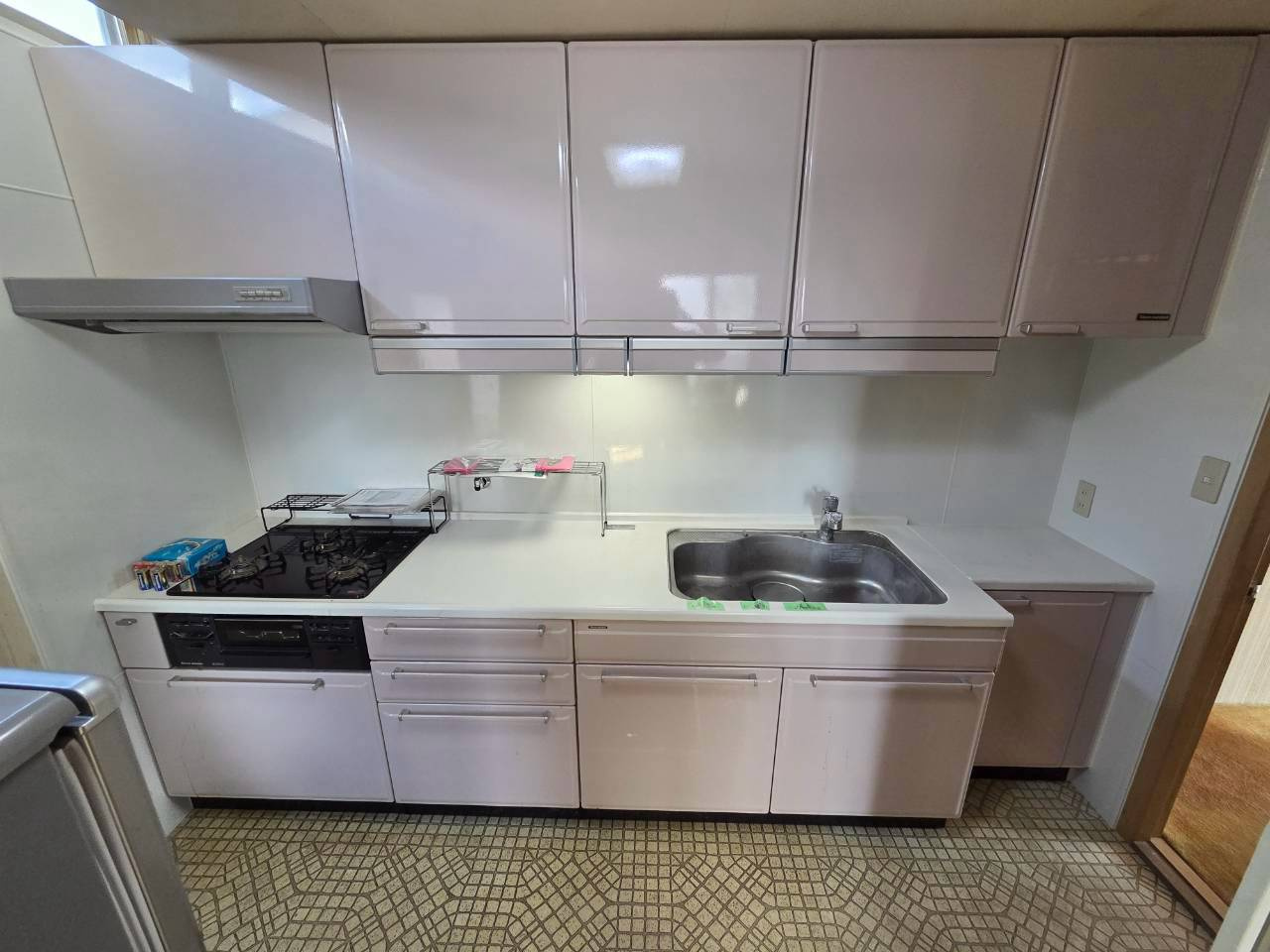 美原1丁目　5LDK　中古住宅のキッチン