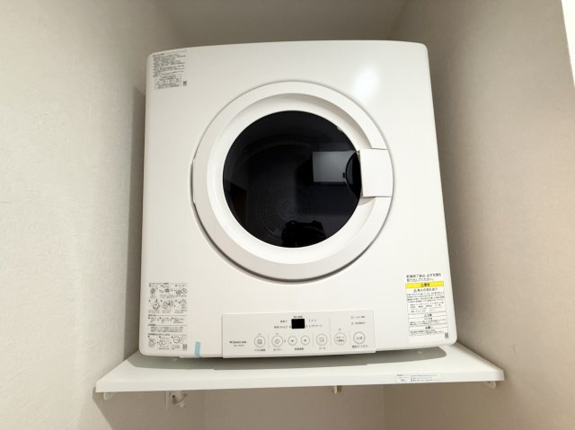 新築戸建　尼崎市富松町4丁目のランドリースペース|ガス衣類乾燥機「乾太くん」　洗濯物が約1時間で乾き、日々の暮らしの質を高めます♪