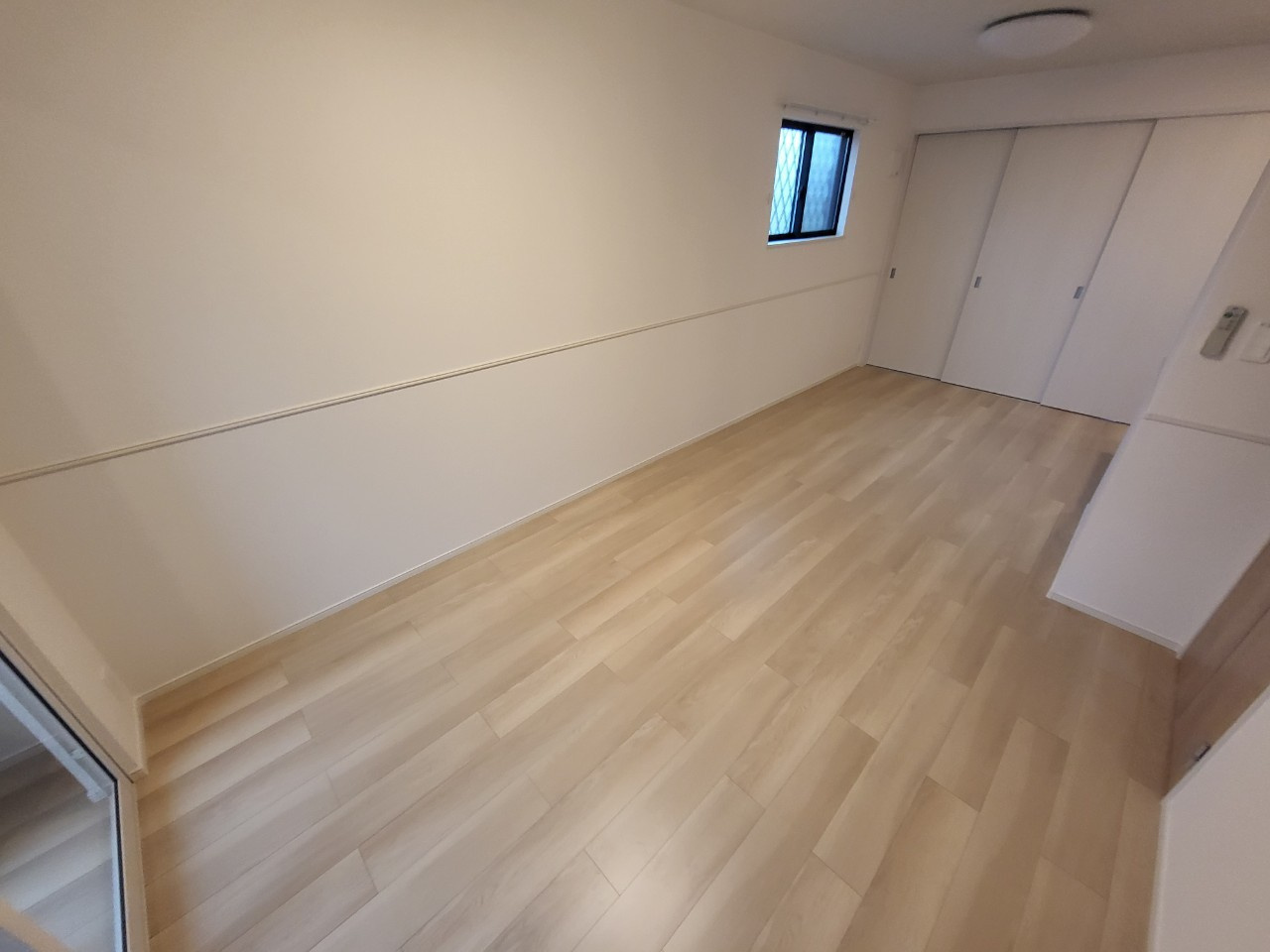 【居間・リビング】 | クレール　Ｅ | 類似の物件の写真となります。