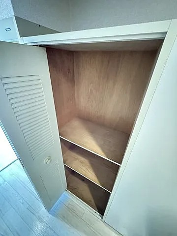 神戸市灘区岩屋中町２丁目の賃貸マンションの収納