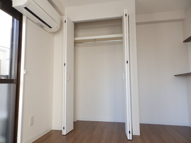 ハイツオークラシノハラの収納