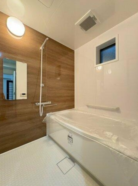 西宮市松下町の賃貸マンションの浴室