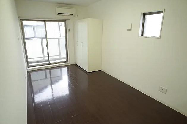 神戸市東灘区青木５丁目の賃貸マンションの居間・リビング