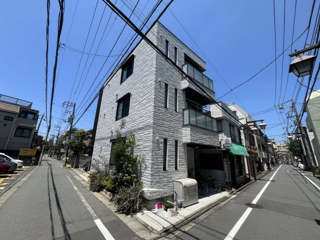 シャンテ目黒の外観