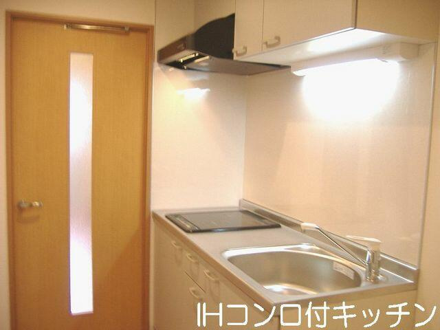 ＥＶＥＲ　ＬＡＳＴＩＮＧのキッチン