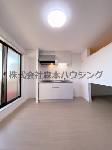 【洋室】 | 　キャルムコート交野2番館 | 明るい洋室です