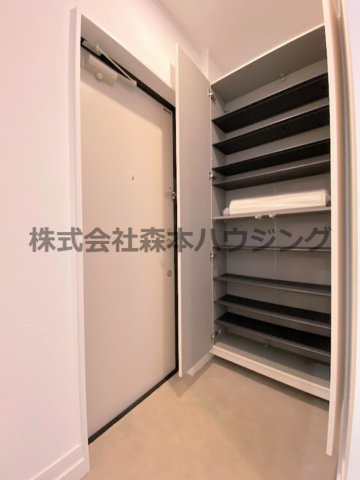 【収納】 | 　キャルムコート交野2番館 | シューズクローゼットついてます