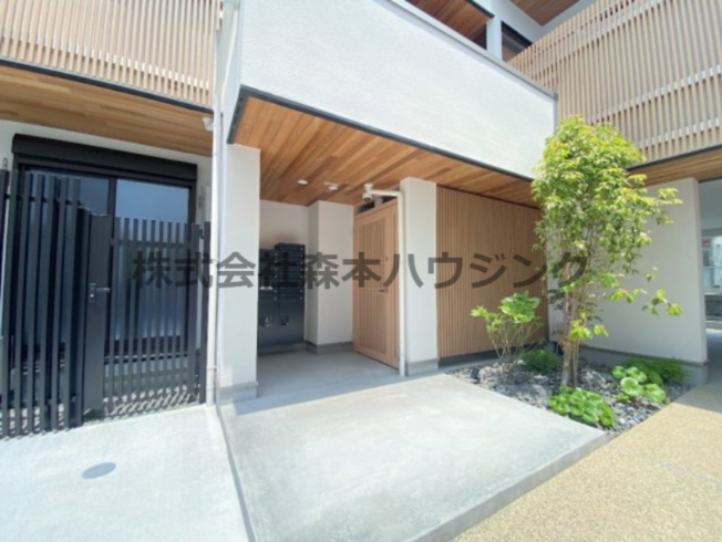 【エントランス】 | 　キャルムコート交野2番館 | エントランスです