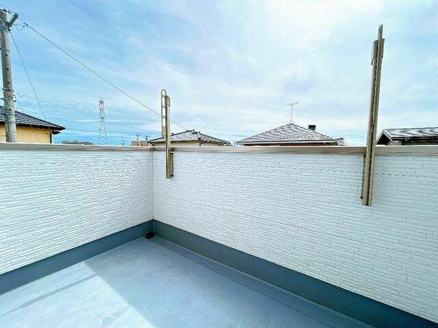 中古戸建て・仲介手数料半額）津島市江川町２丁目８８－７のバルコニー|「２階東側ベランダ」日当たり…