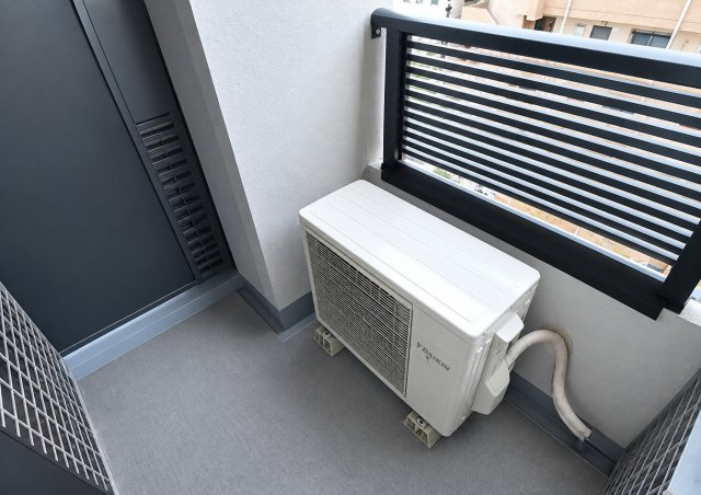 ブライズ三軒茶屋のバルコニー