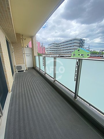 MIKIGARDEN　桃陽小学校区のバルコニー|MIKIGARDEN　バルコニー