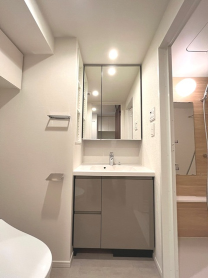 【洗面所】 | パークアクシス両国スクエア | ※写真は同タイプ住戸です。