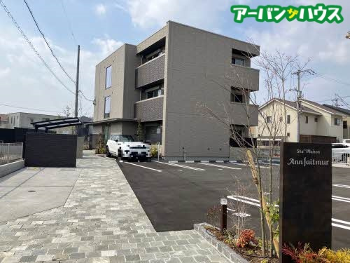 アンフェミュール八王寺の駐車場