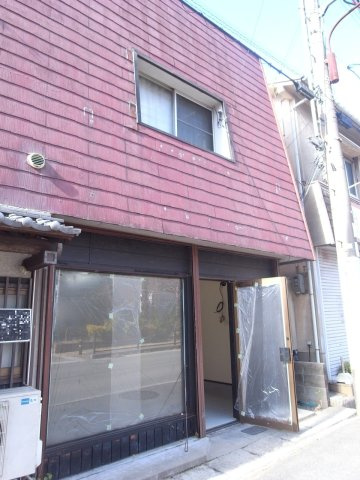 箕面市牧落３丁目の店舗事務所