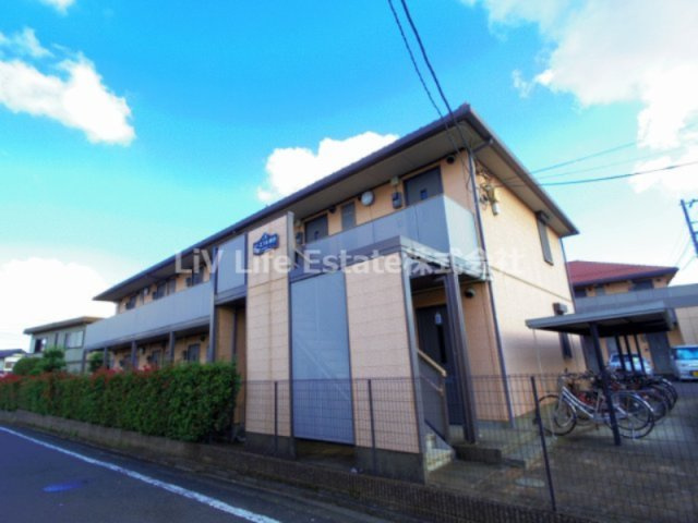 西東京市向台町１丁目のアパート