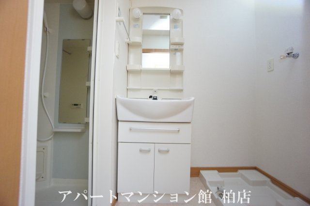 Ｋ・ブローテ・柏の葉Ｂの独立洗面台|※別号室参考写真です ※現況優先
