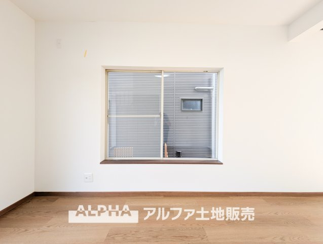 西多摩郡瑞穂町大字駒形富士山の中古一戸建の居間・リビング|【Family Time】◆家族の時間を育むLDK◆約15帖の広さを確保したリビング。ダイニングとくつろぎの空間を組み合わせ、家族それぞれが思い思いに過ごせます。