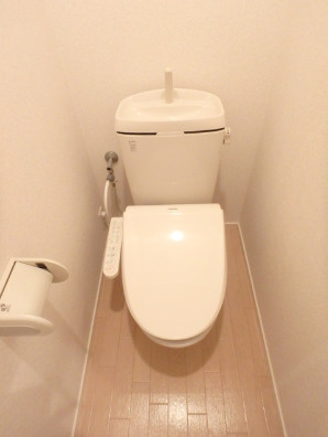 メゾン７７のトイレ|★別部屋参考写真★