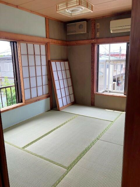 粟野貸家の和室