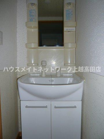 オレンジヒルズＪ２の洗面所|洗髪洗面化粧台（参考同型107号室室内写真）