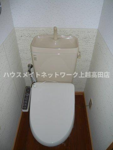 オレンジヒルズＪ２のトイレ|温水洗浄暖房便座（参考同型107号室室内写真）