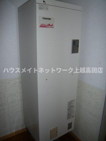 オレンジヒルズＪ２の設備|給湯器（参考同型107号室室内写真）
