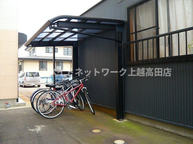 オレンジヒルズＪ２のその他共用部分|駐輪場