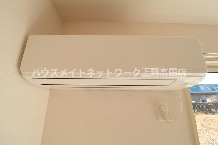ＥＩＳＥＮの設備|エアコン（参考同型室内写真105号室）