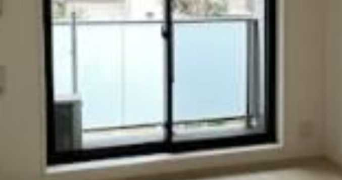 ルネサンスコート三軒茶屋　礼金0　最上階　オートロックのバルコニー