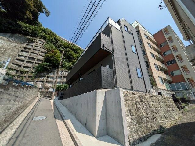 MIRAIS根岸の外観