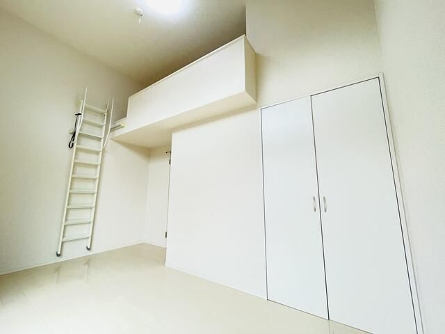 ブルースカイ上大岡の寝室