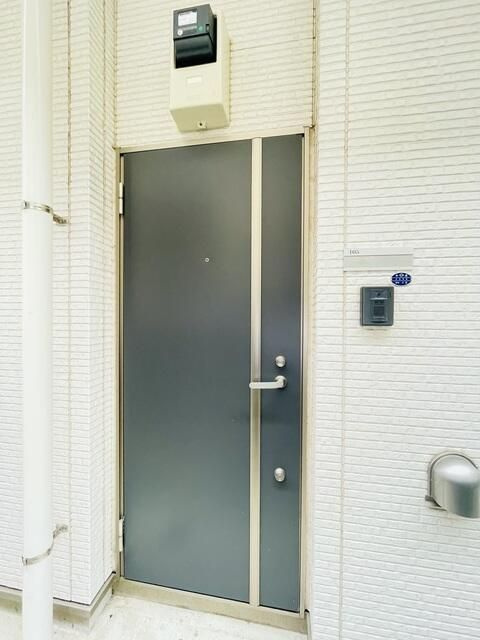 ブルースカイ上大岡の玄関
