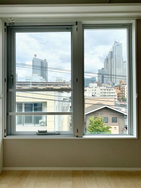 ＦＡＲＥ代々木の居間・リビング