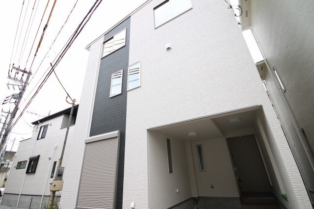 流山市駒木借家A棟の外観|建築中写真