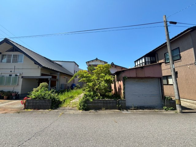 北区嘉山２丁目　980万円の前面道路含む現地写真