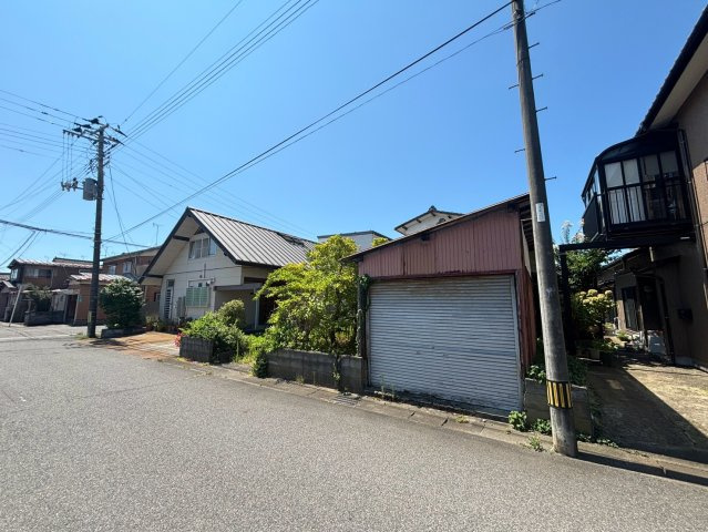 北区嘉山２丁目　980万円の前面道路含む現地写真