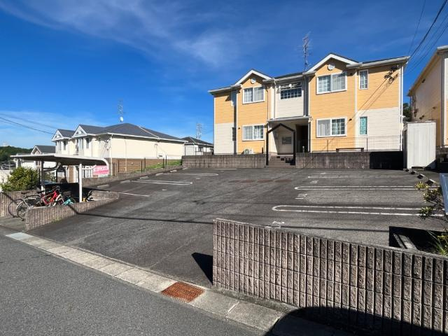 クレストヒルズⅡの外観|外観写真（昼）
