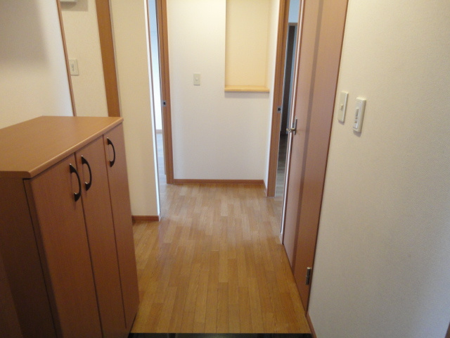 アンジュ壱番館の内装|廊下